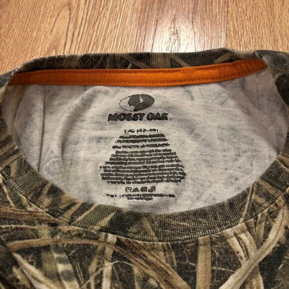 Mossy Oak long sleeve camo tee - Picture 2 of 3